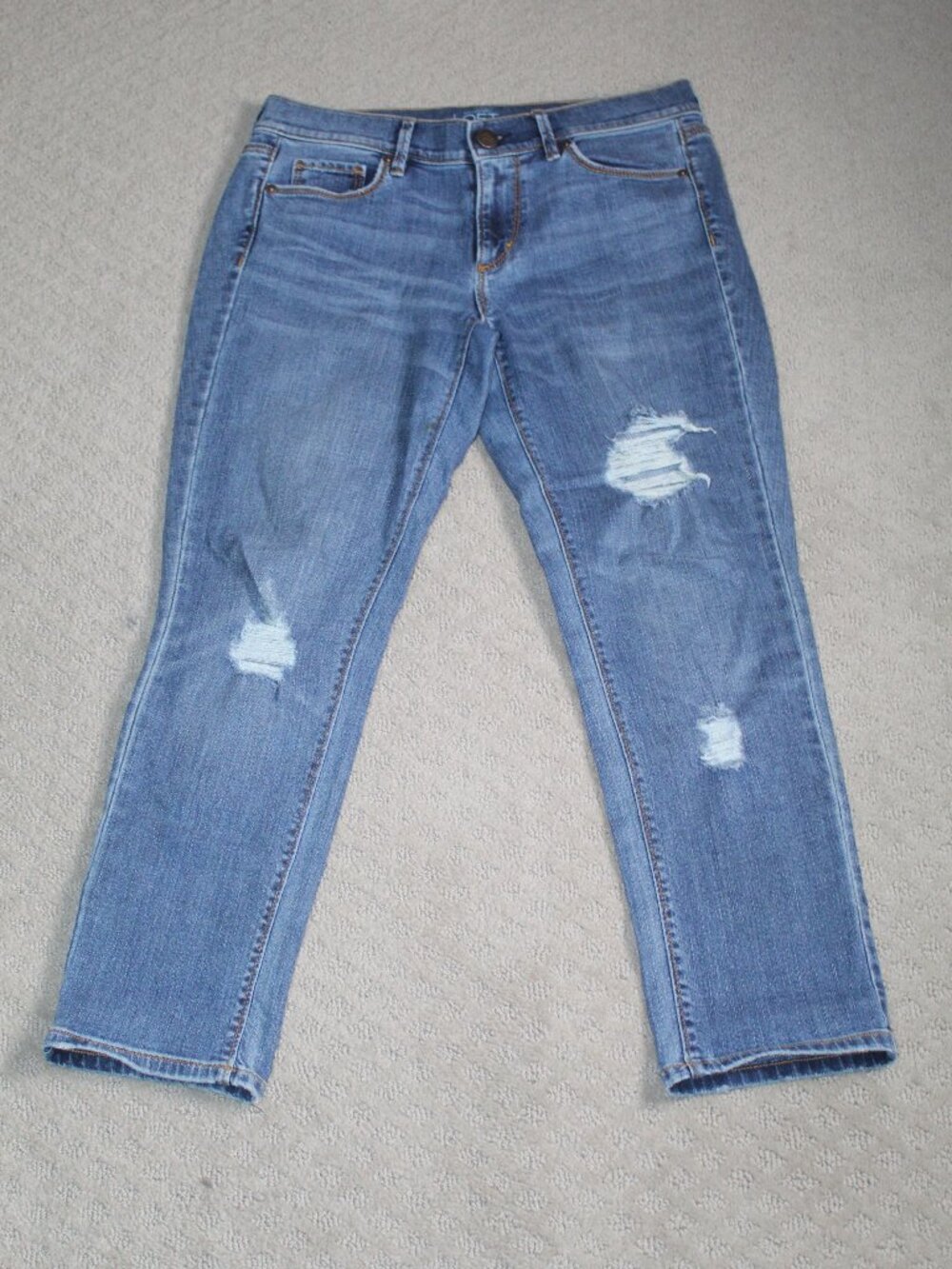 Loft Size 4P Modern Crop Light Blue Jeans